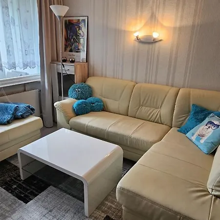 3 115 * Γκόσλαρ