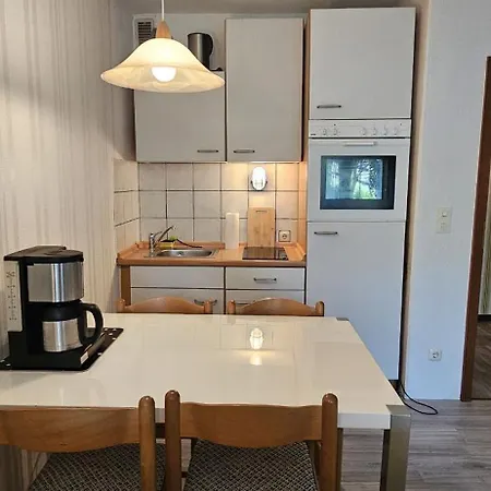 3 115 Διαμέρισμα *